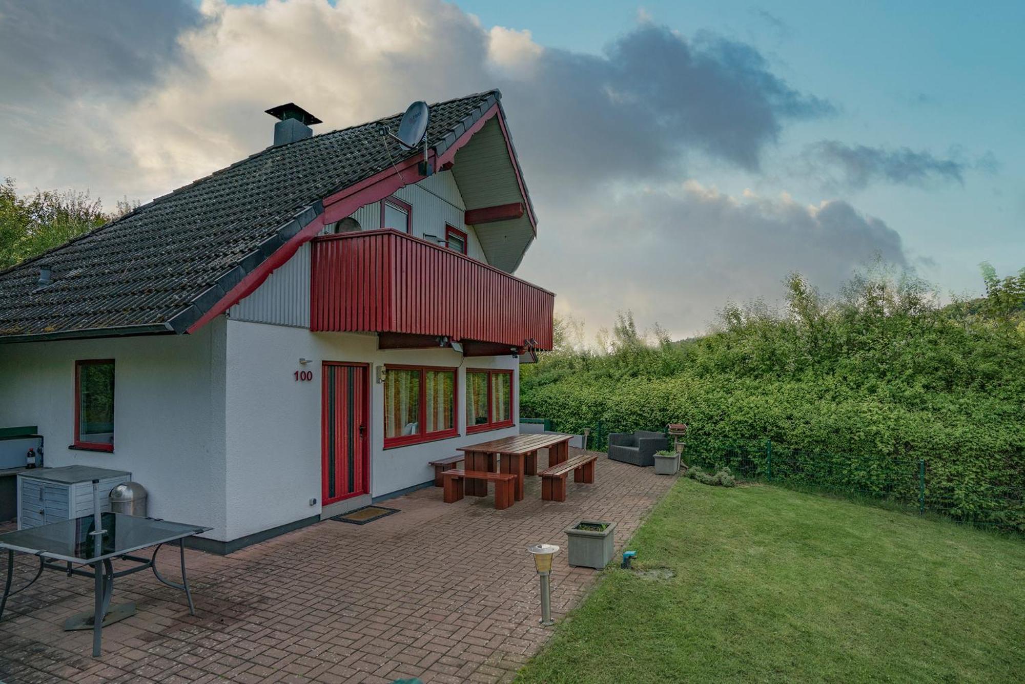 Fh "Baeren Ecke" Am See Im Hessischen Bergland Kirchheim  Extérieur photo