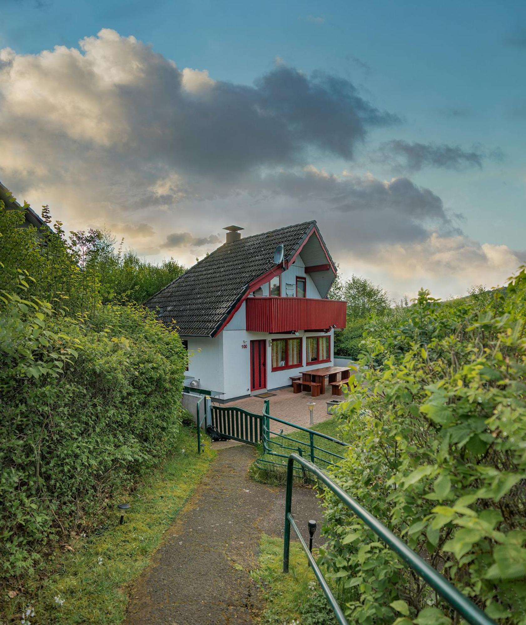 Fh "Baeren Ecke" Am See Im Hessischen Bergland Kirchheim  Extérieur photo